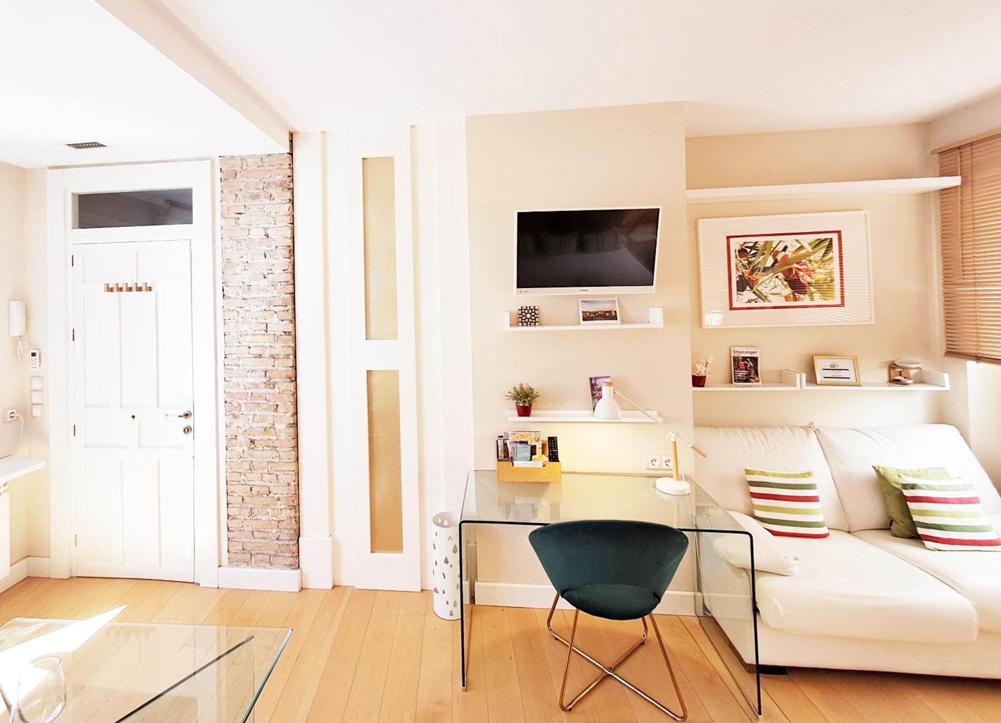 Apartasuite Deluxe Centro Histórico ático Tranquilo Con Terrazas A Pie De Calle Granada