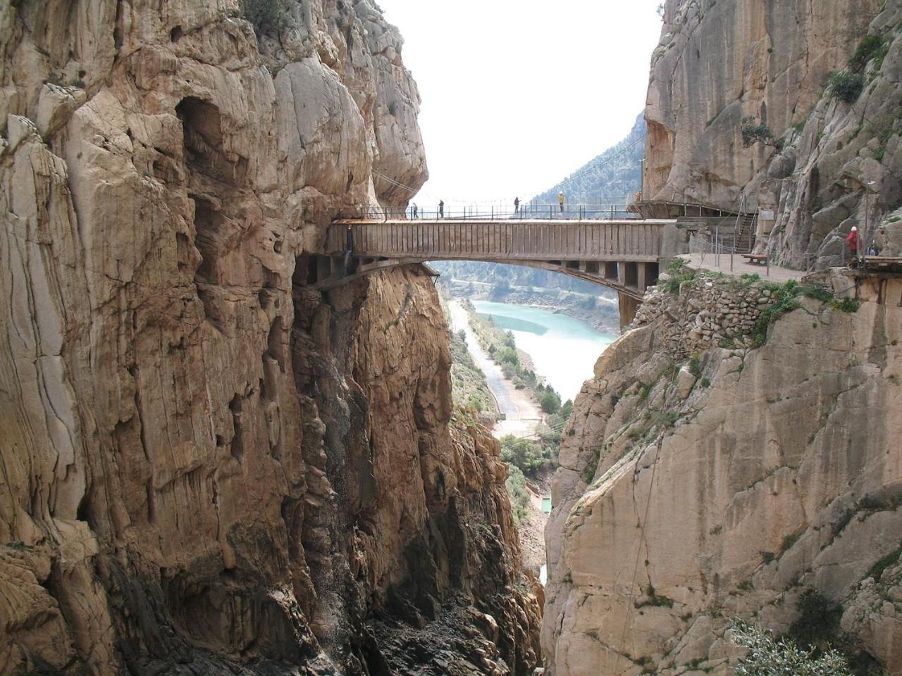 Alcaparain Con Piscina En Caminito Del Rey-carratraca Country house *