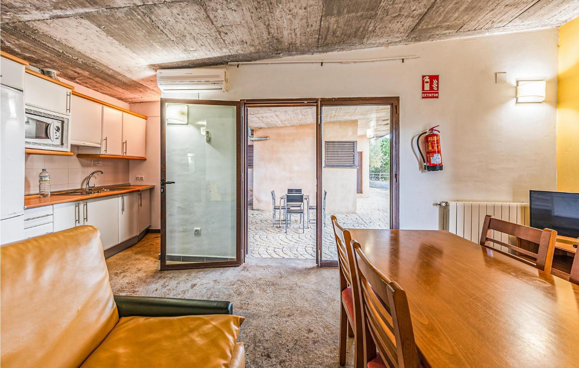 Apartamento Beautiful In Valencia de Alcántara