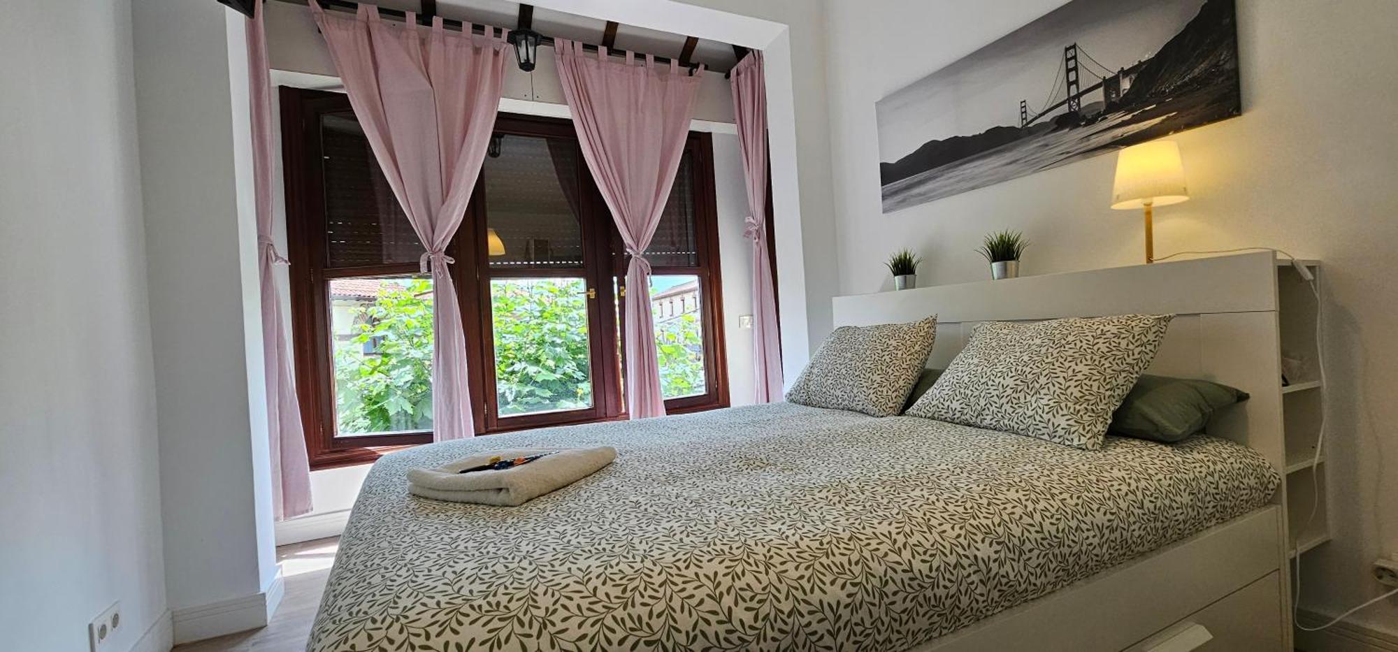 2. Habitación Doble A 8 Km De Bilbao. Baño Compartido