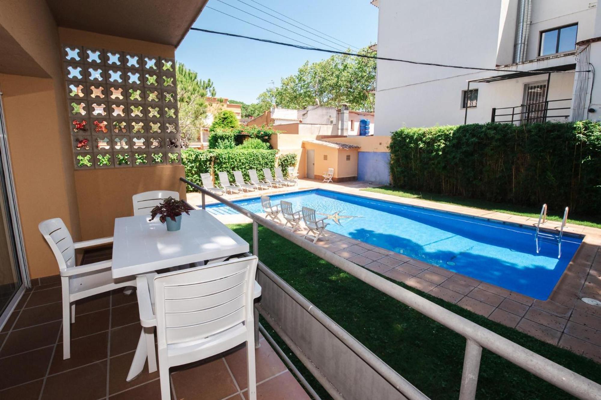 Apartment Acogedor Apto Muy Centrico Con Piscina En