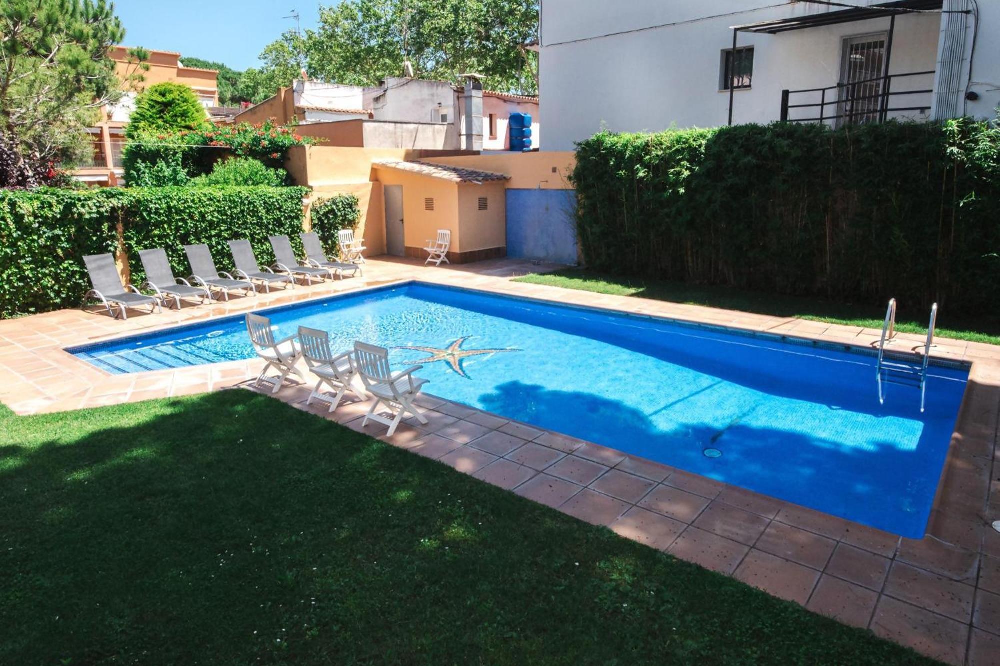Acogedor Apto Muy Centrico Con Piscina En * S'Agaro
