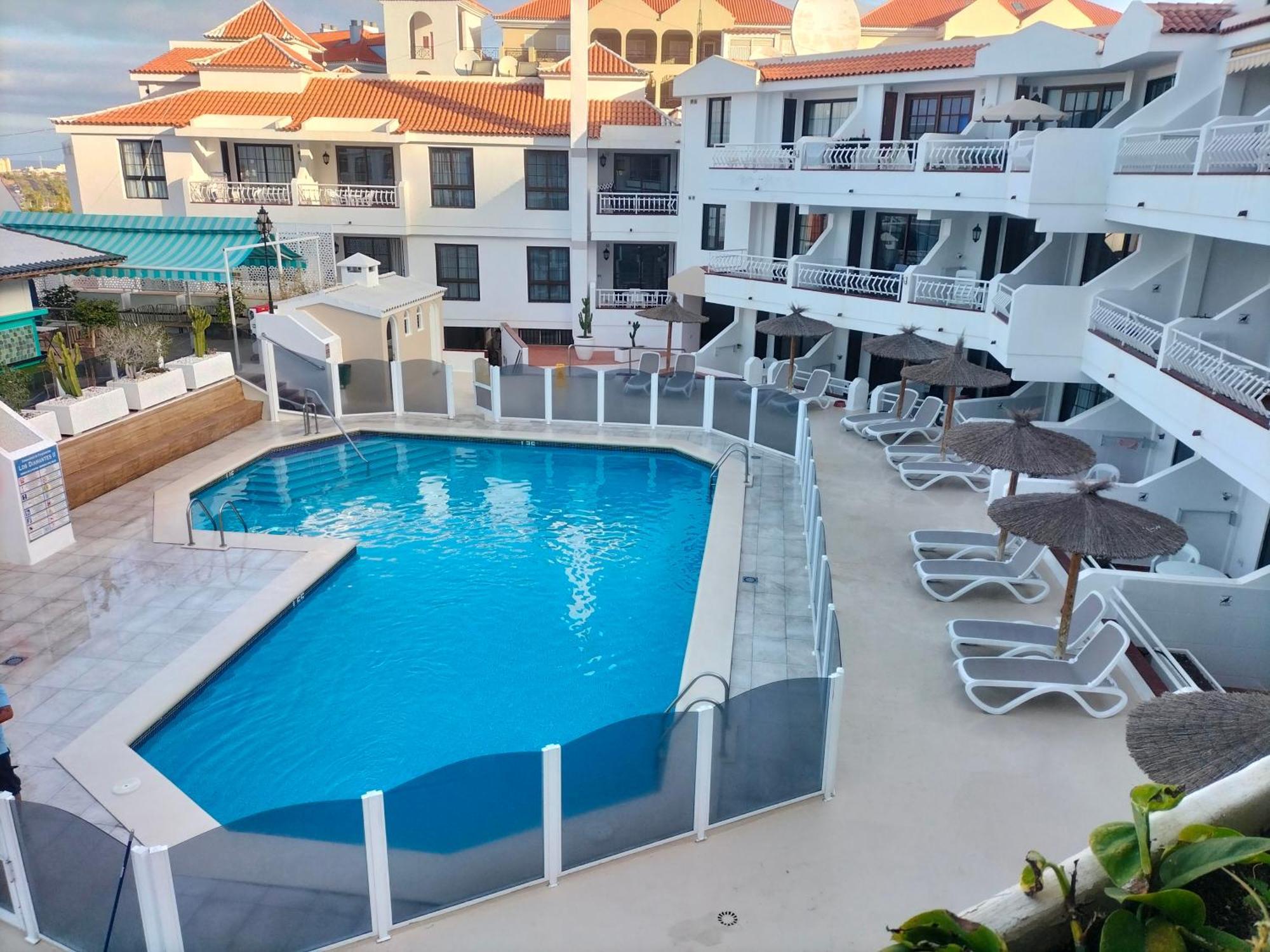 Cristianos Tipaki Apartment *