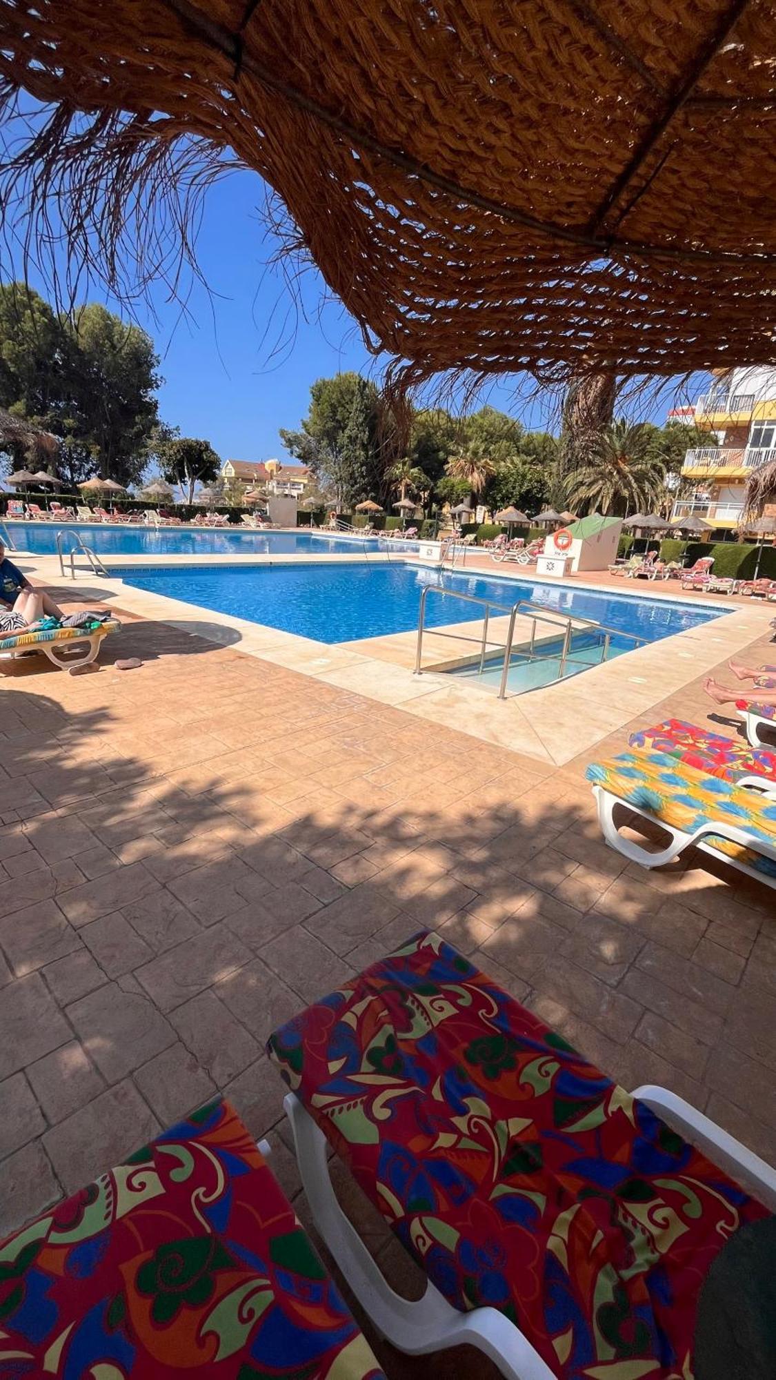 Apartamento Coastal Feeling, Pools & Views Agata *