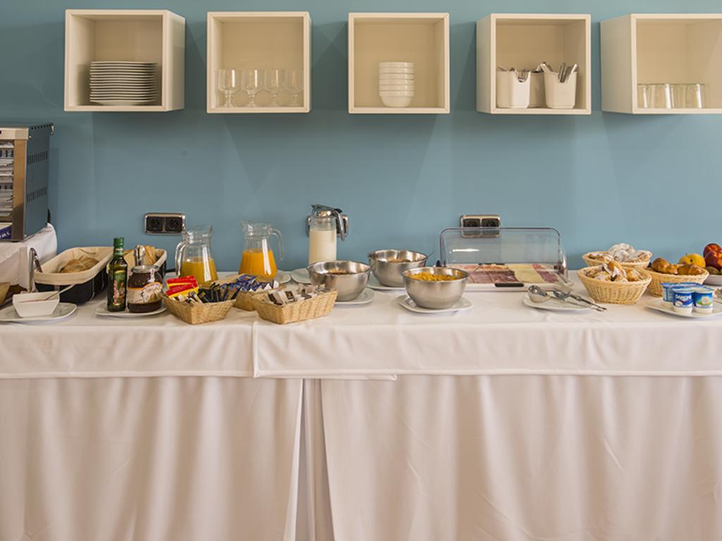 Encasa Hotel 3*