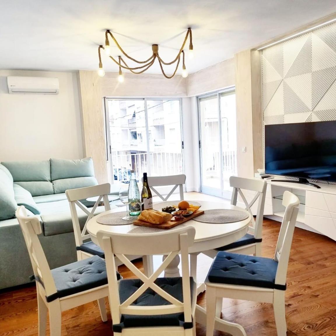 Goleta Apartment *