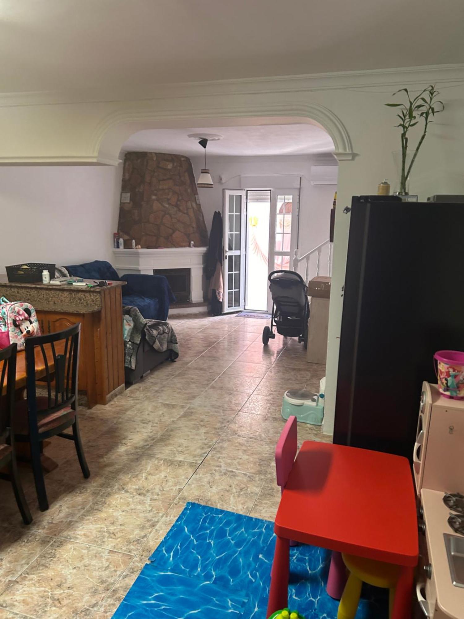 Newly Refurbished 2 *