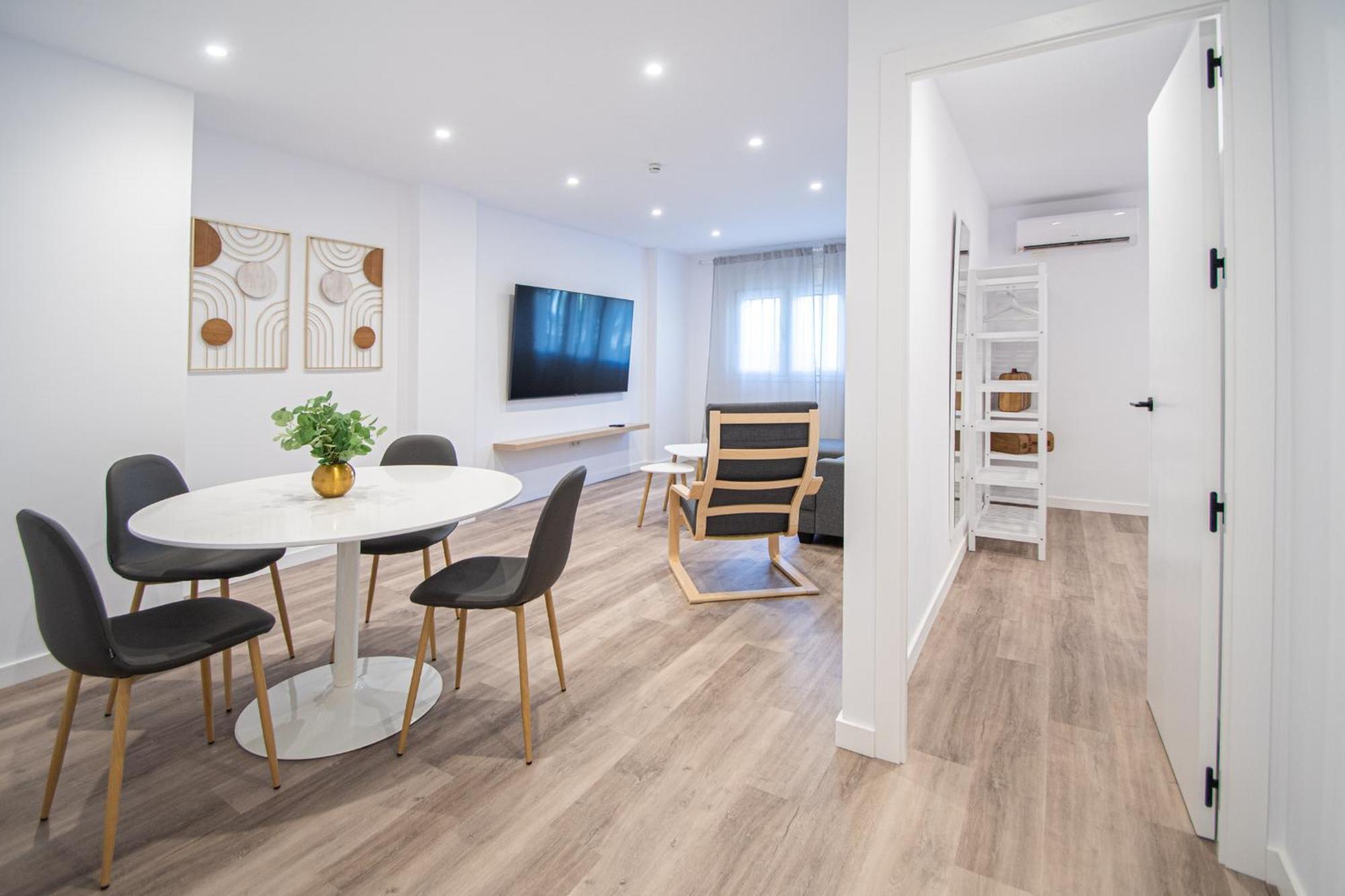 Apartamento La Esfera Gaditana - Confort, Playa Y Parking