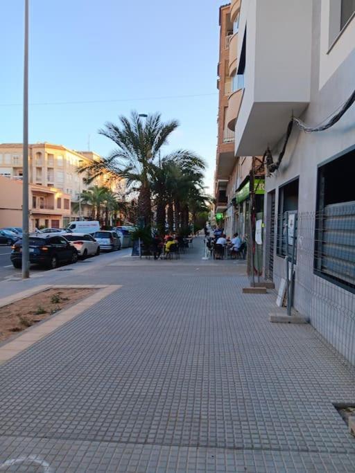 Сasa de vacaciones In La Marina With Cozy Garden And Private Solarium *