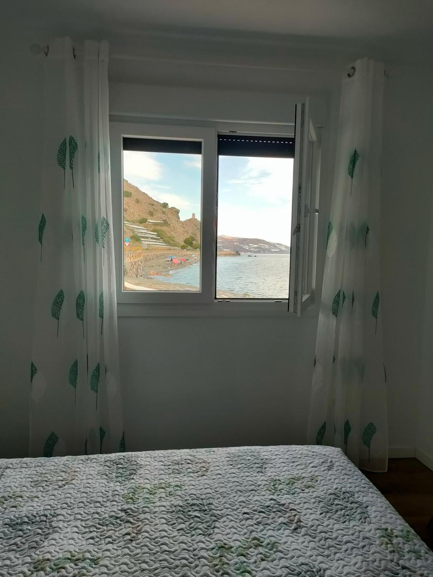 Seafront Homes Apartment *