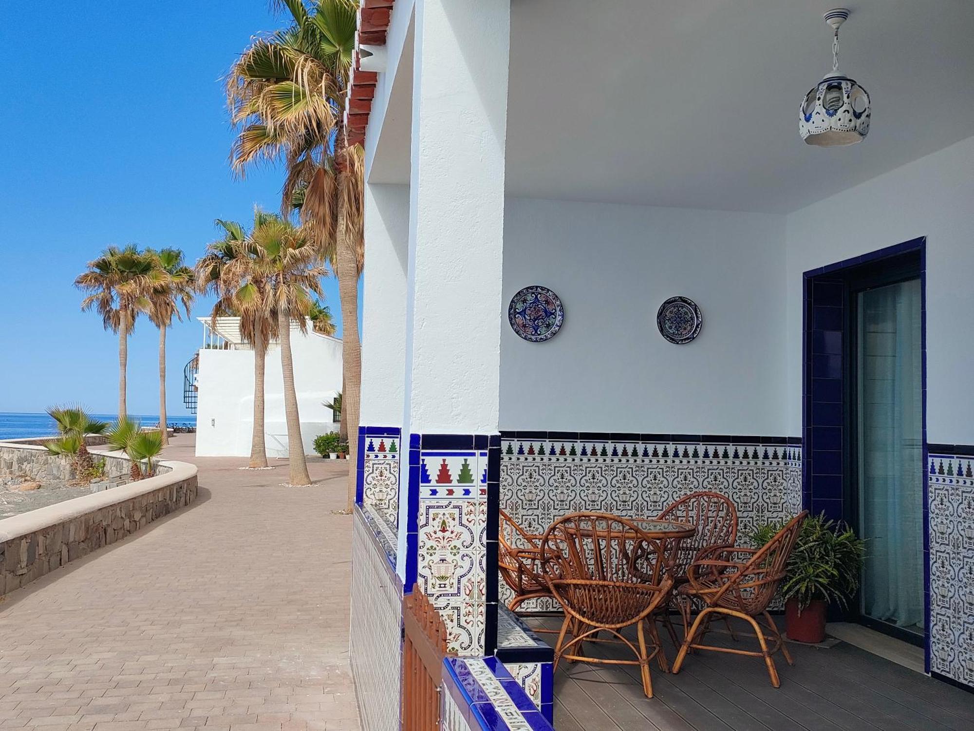 Seafront Homes Apartment *