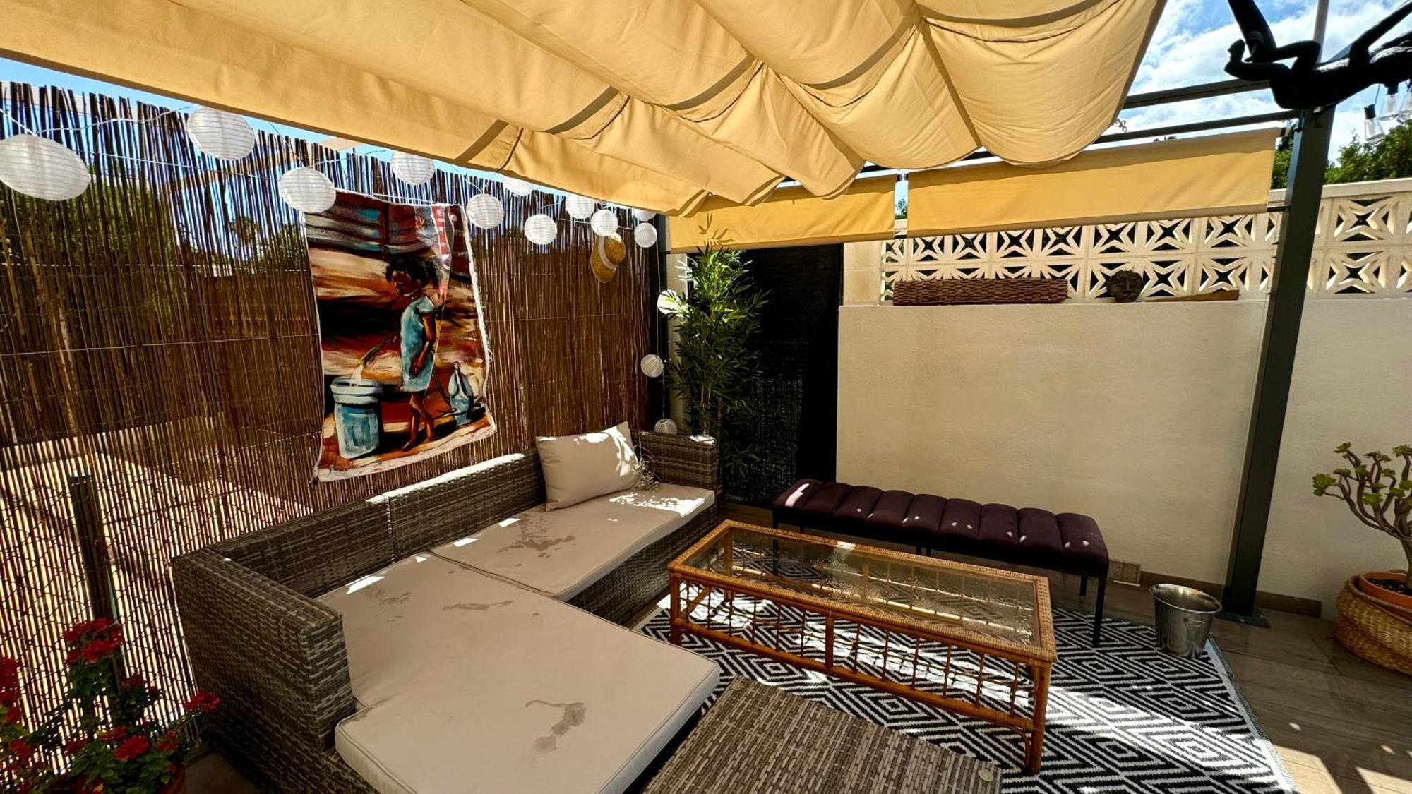 Datiler Vybdenia Apartamento *