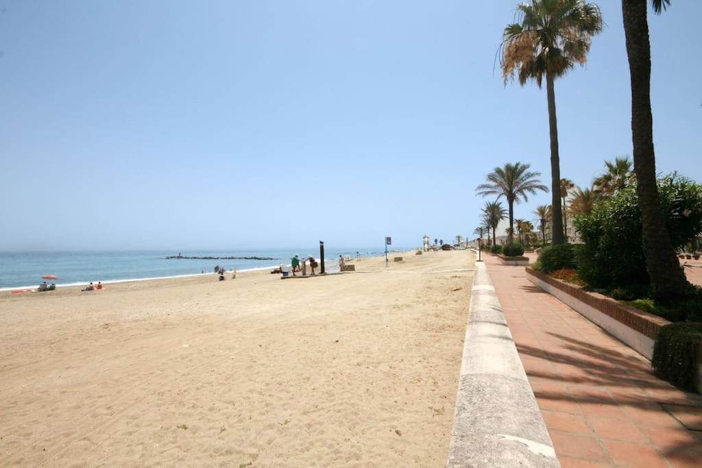 In Coto Real Duquesa - Sea View & Pools Apartment