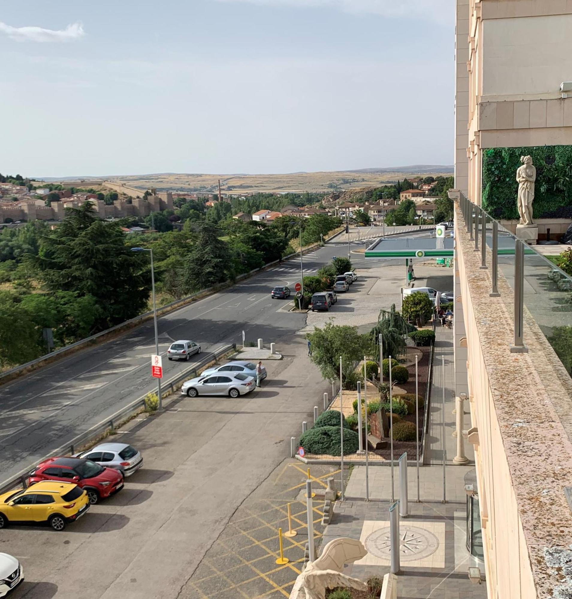 Hotel Sercotel Cuatro Postes 4*