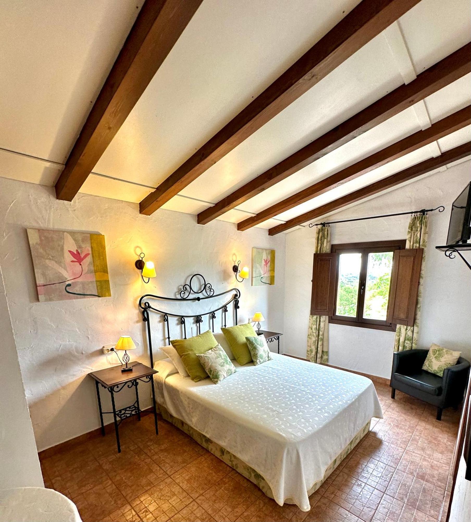 Rural La Paloma Hotel 2*