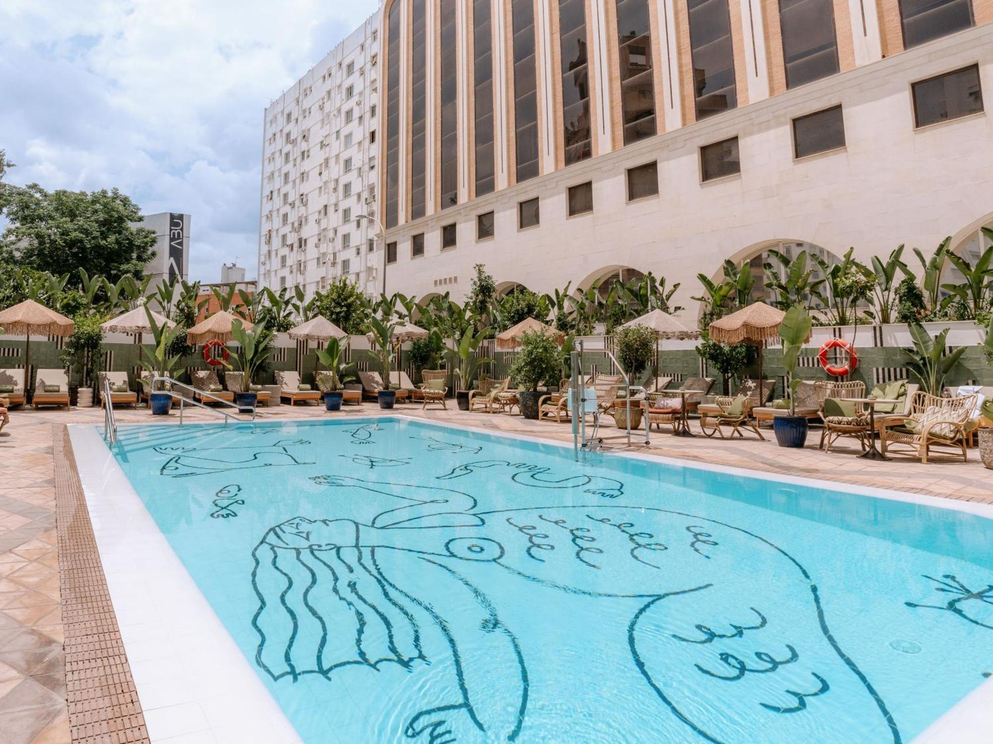 Only Hotel