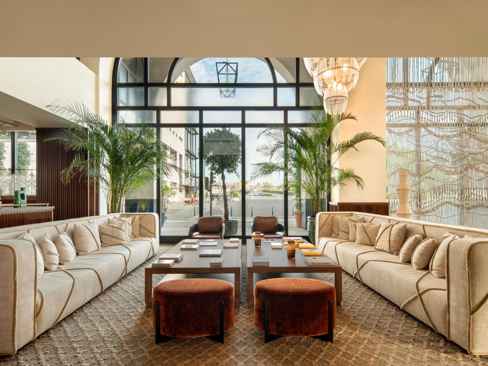 Only 5* Sevilla