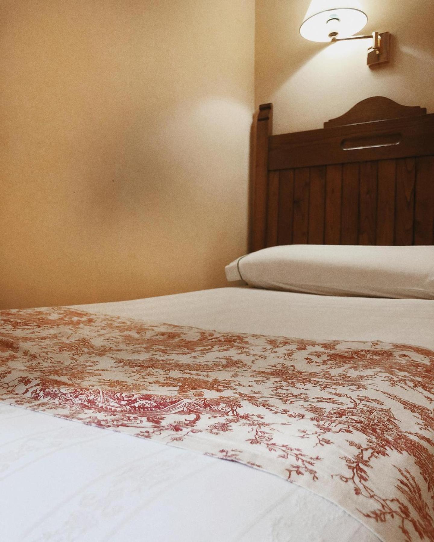 Rebeco Hotel 2*