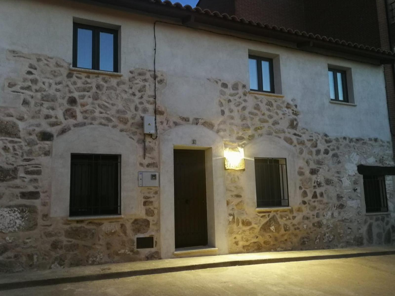 Holiday home El Enebro Navamorcuende