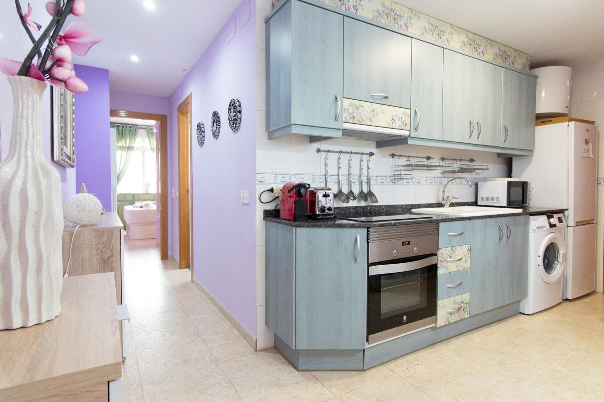 Global Properties, Estudio Parejas En La Playa Del Apartamento Sagunto