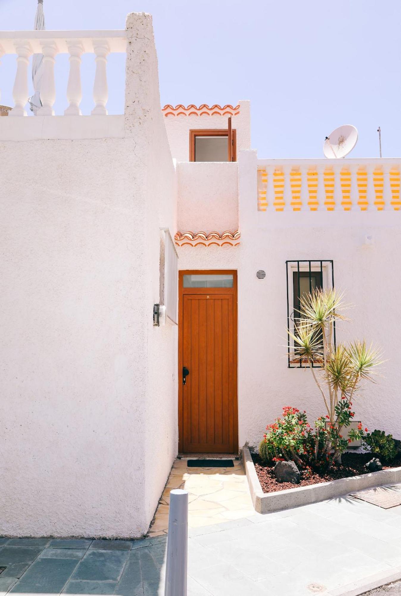 Apartment Virginia Playa de las Americas (Tenerife)