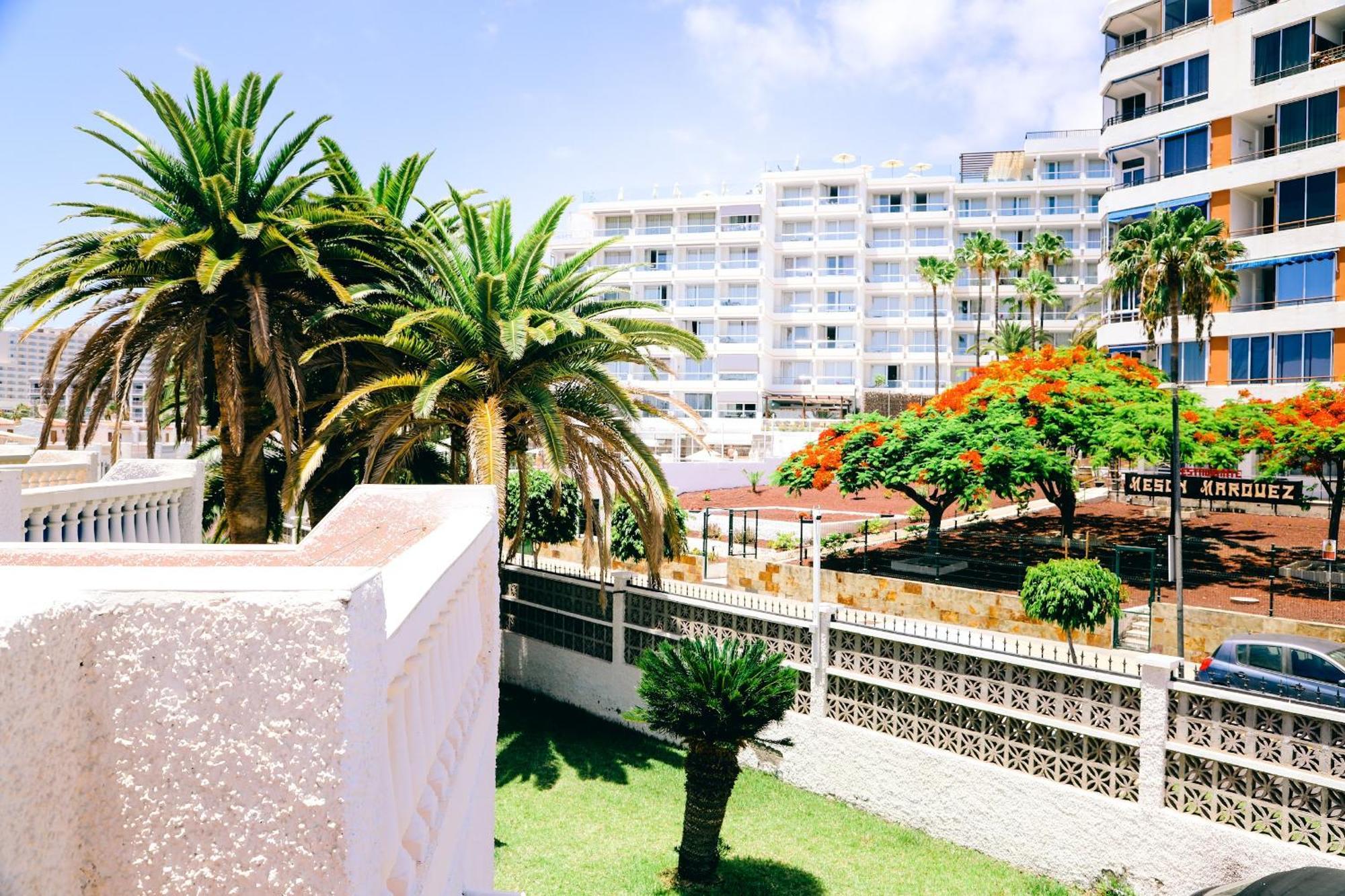 Virginia * Playa de las Americas (Tenerife)