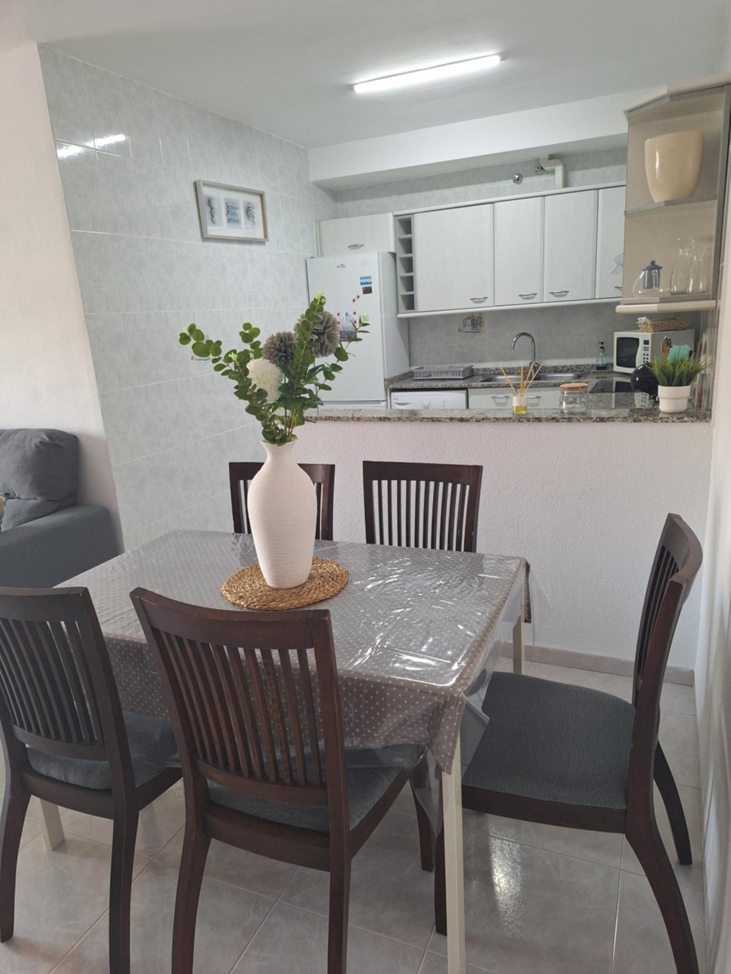 Apartamento Piso California 3 Aire Acondicionado, Wifi, 4 Camas