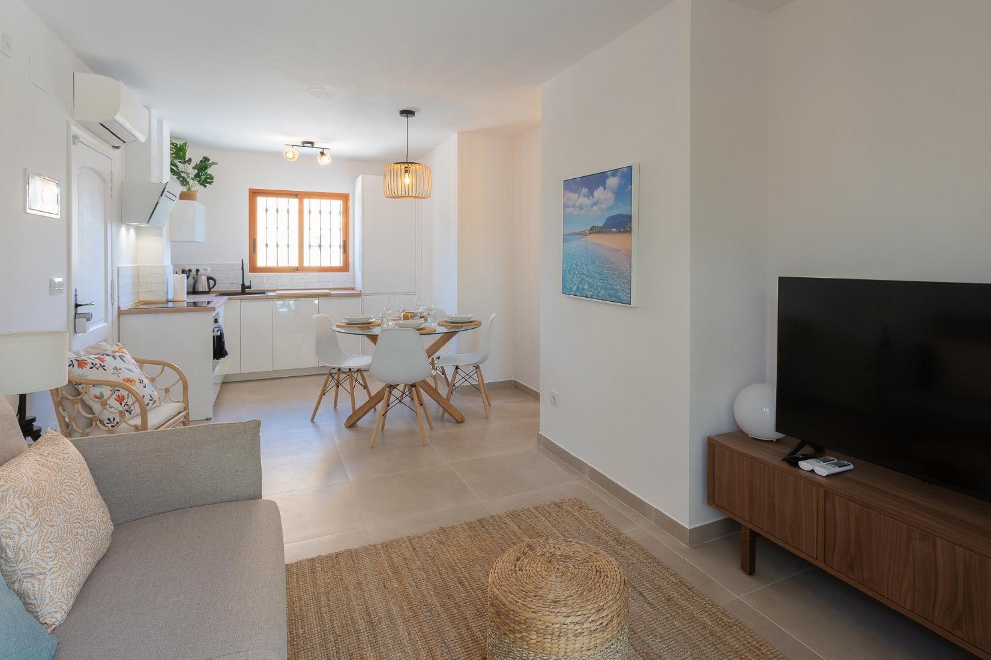 Retiro Sol - El Patio Block 3 1 Apartment *