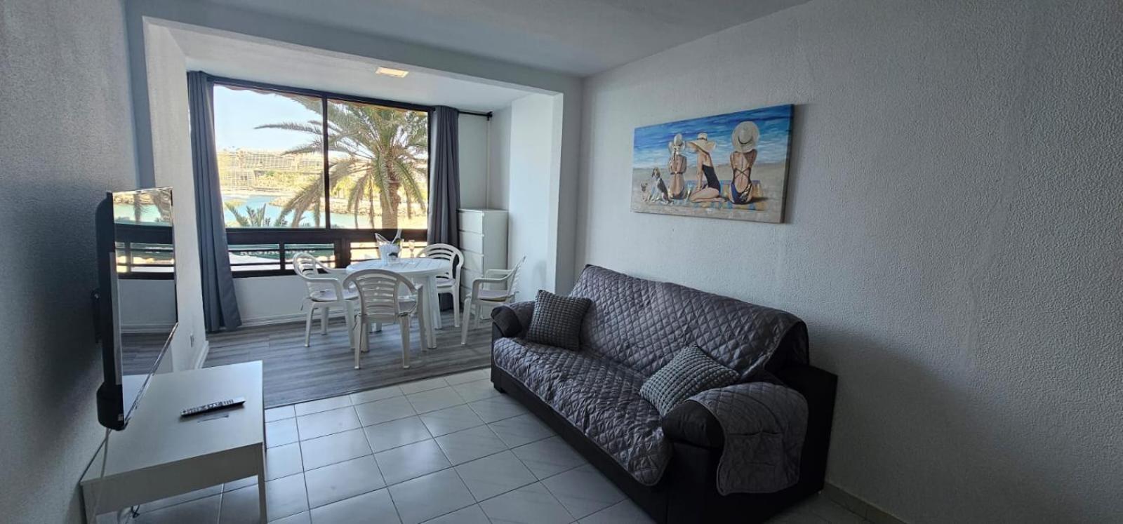 Beachfront Apartamento Patalavaca