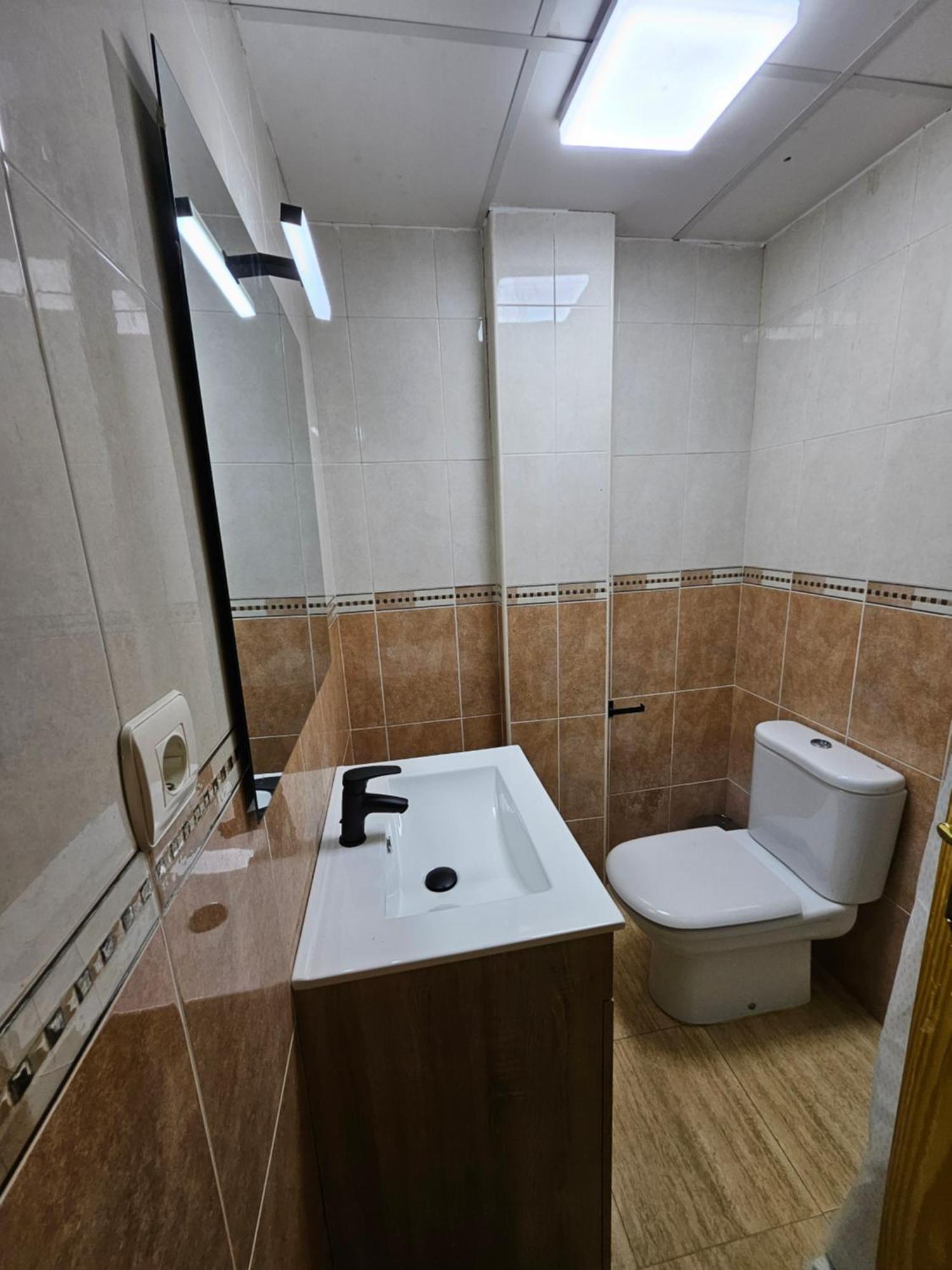 Apartment Alma De *