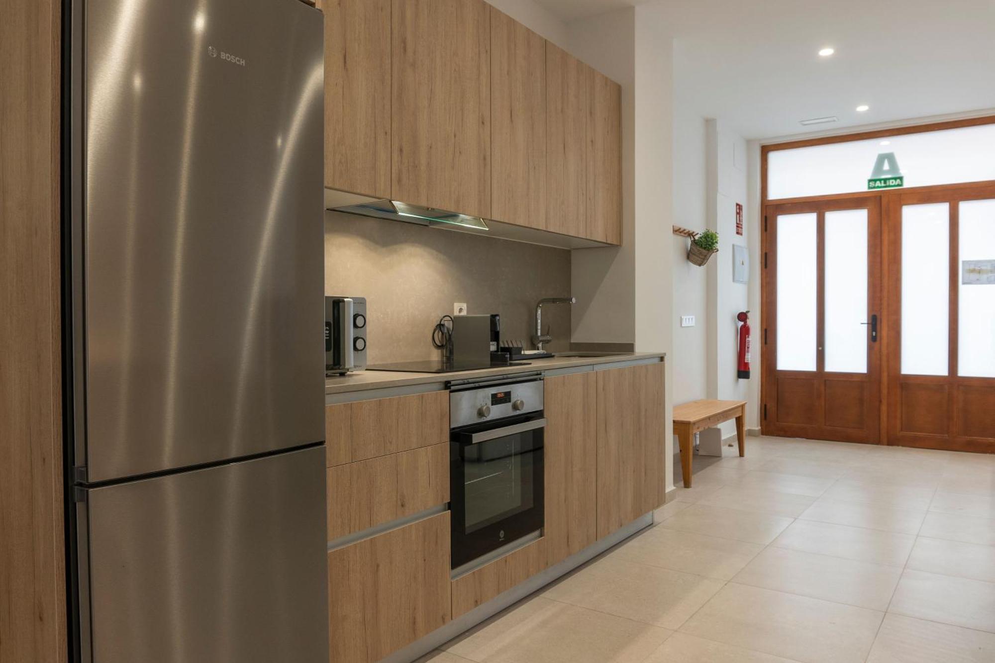 Vlc Host - Alfaro Apartment *