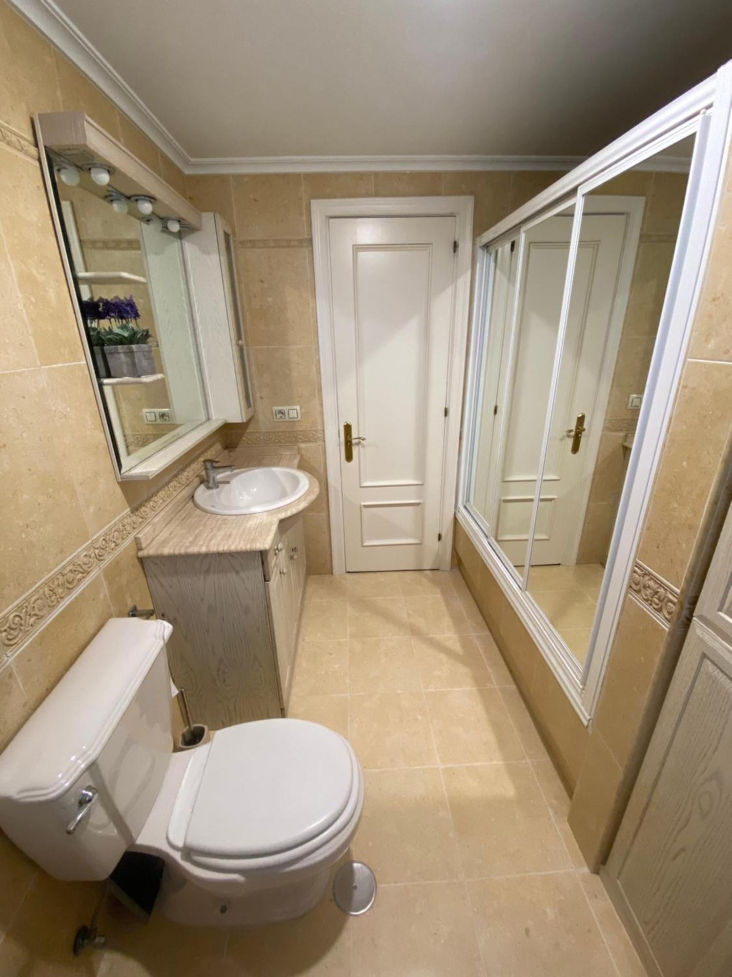 Apartment En Pola de Siero