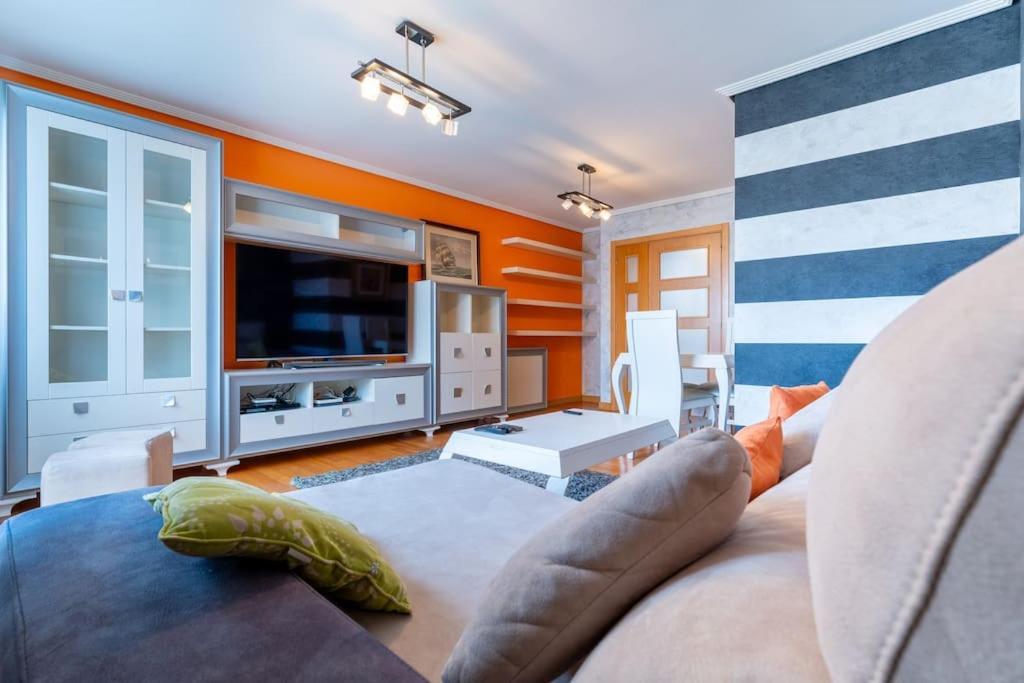 Apartamento En El Corazon De La Ciudad Con Parking Santander