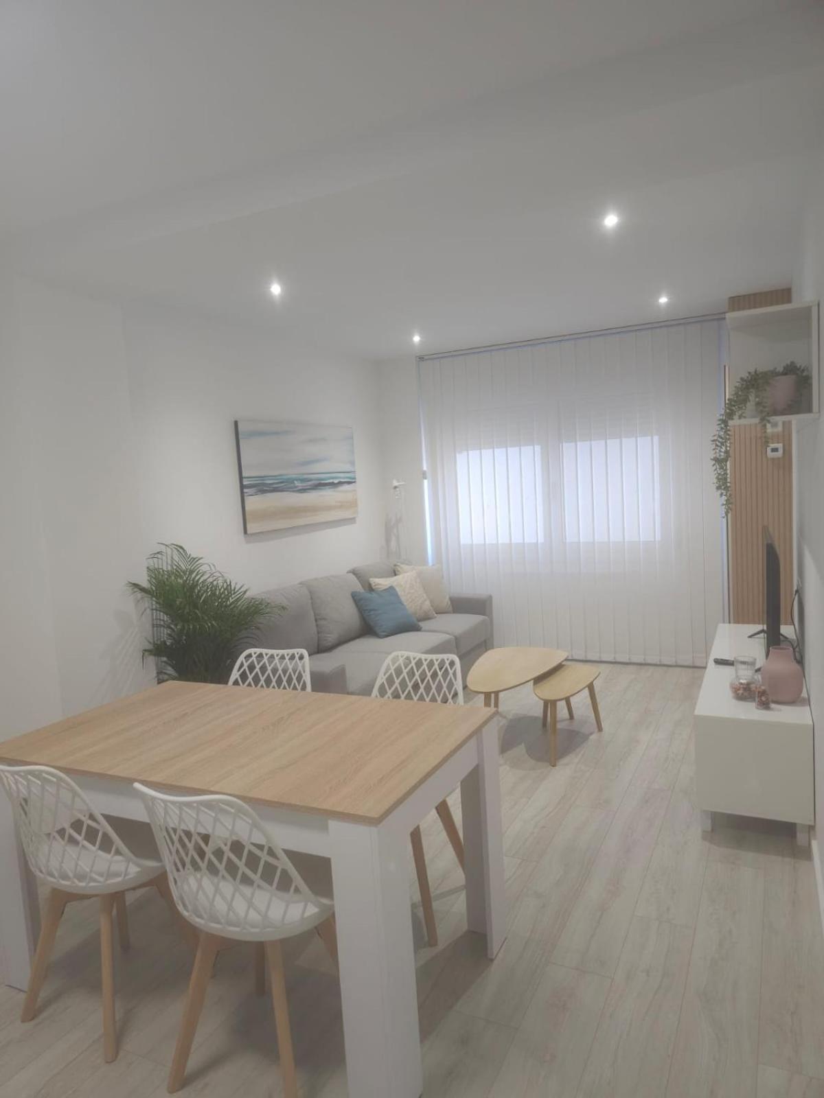 Residencial Vagalume 2 - Centro * Marín