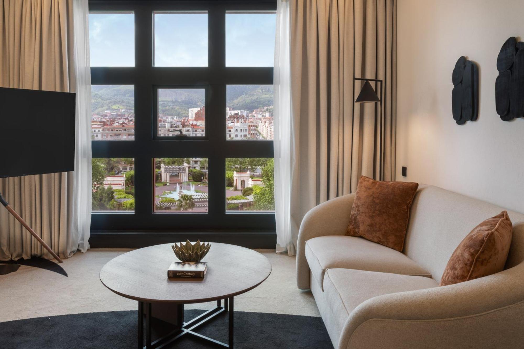 Meliá Hotel 5*