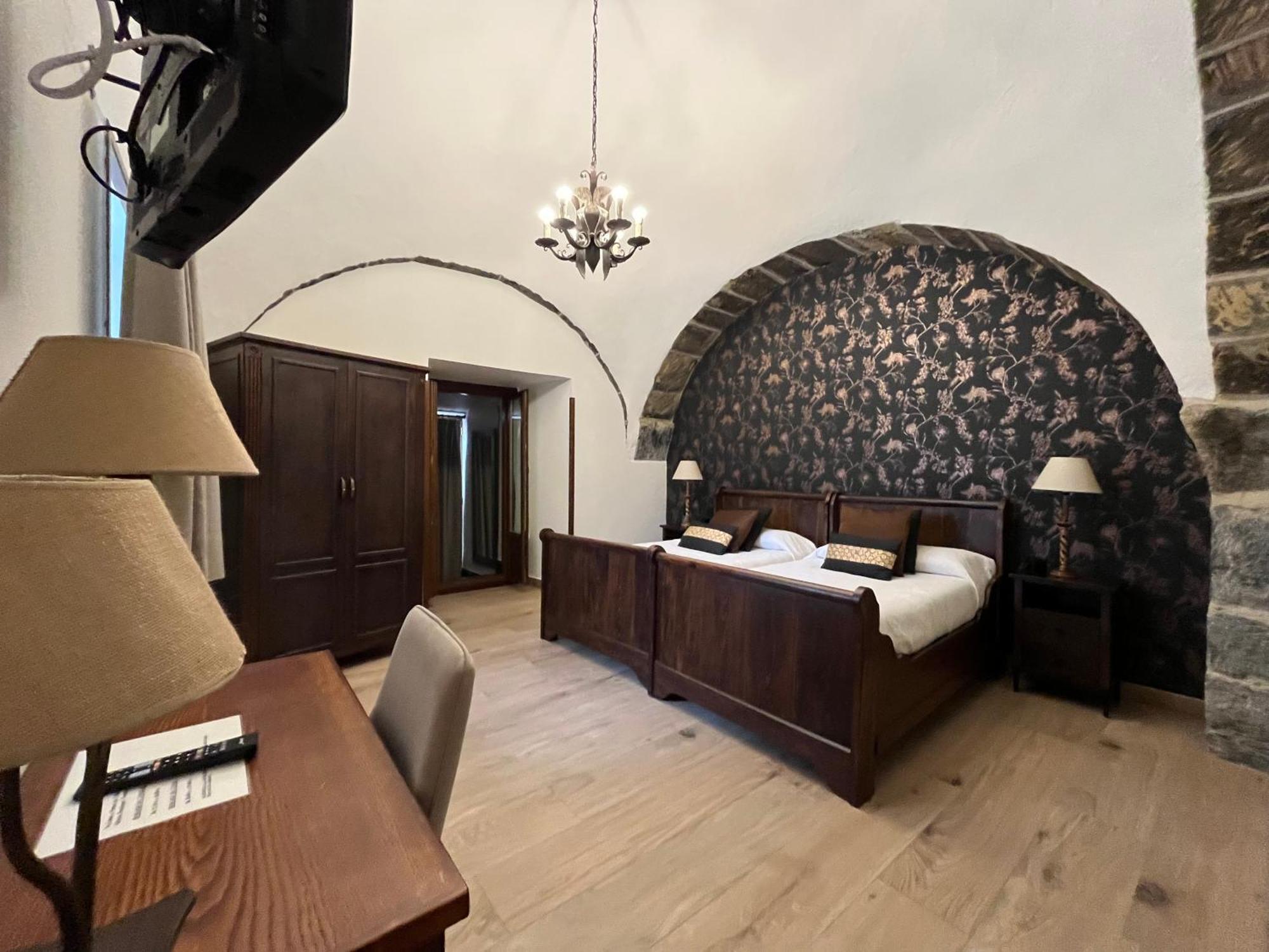 Hotel Larranaga *