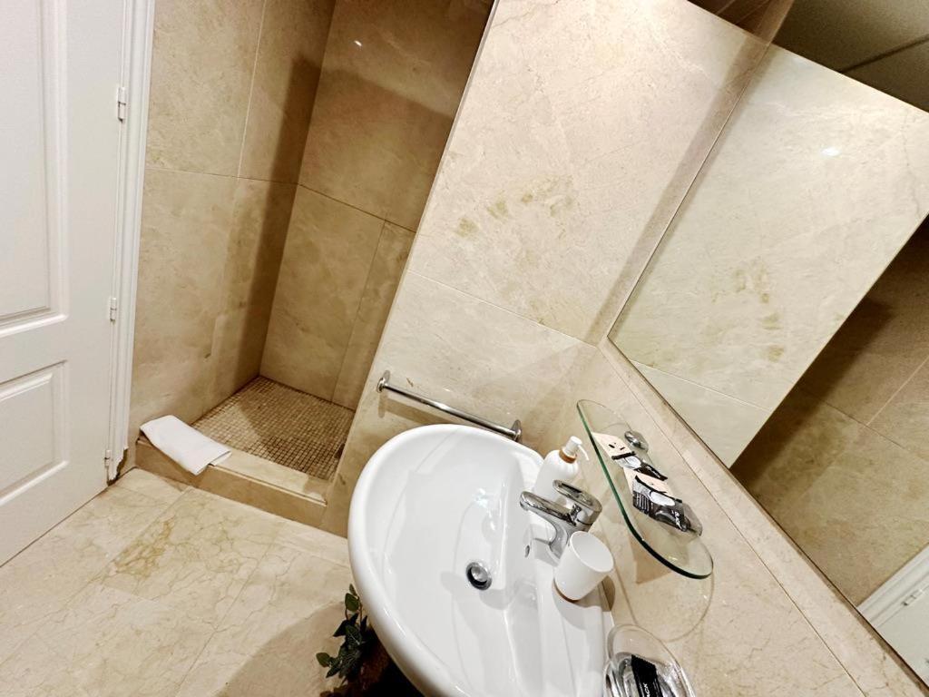 Apartamento Atico Espectacular Piscina Privada Frontal Al Mar *