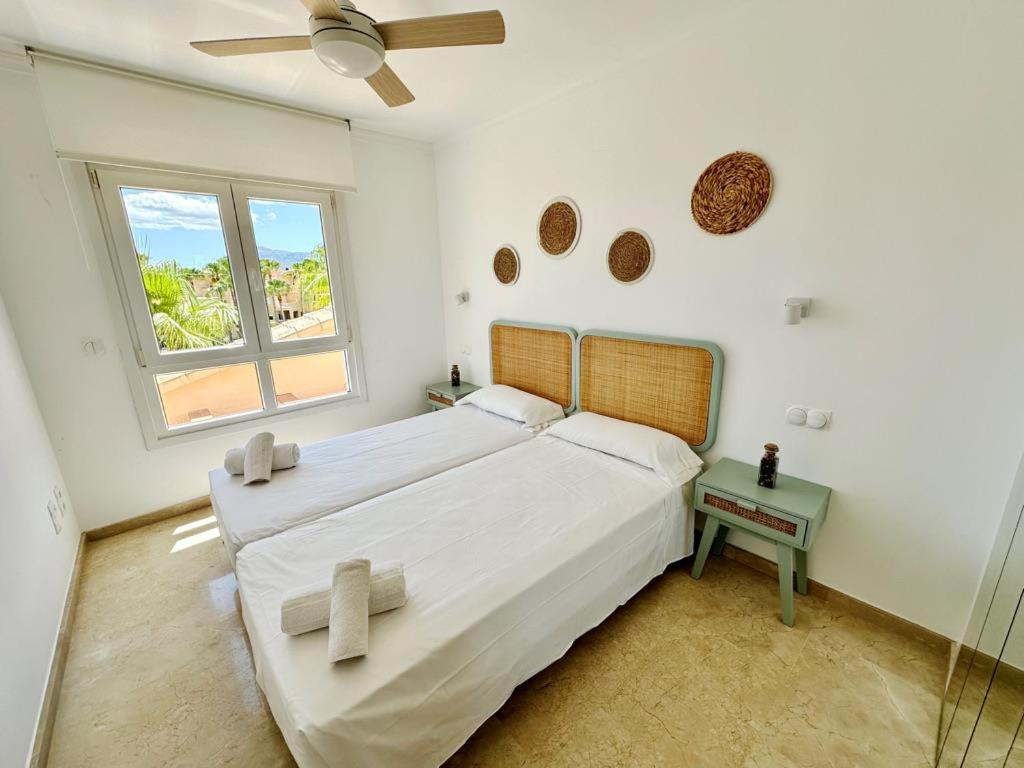 Apartamento Atico Espectacular Piscina Privada Frontal Al Mar
