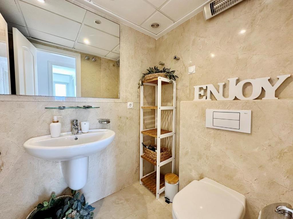 Apartamento Atico Espectacular Piscina Privada Frontal Al Mar