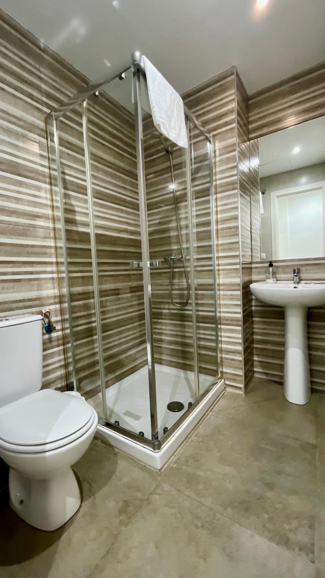 Pintor Losada Apartment *