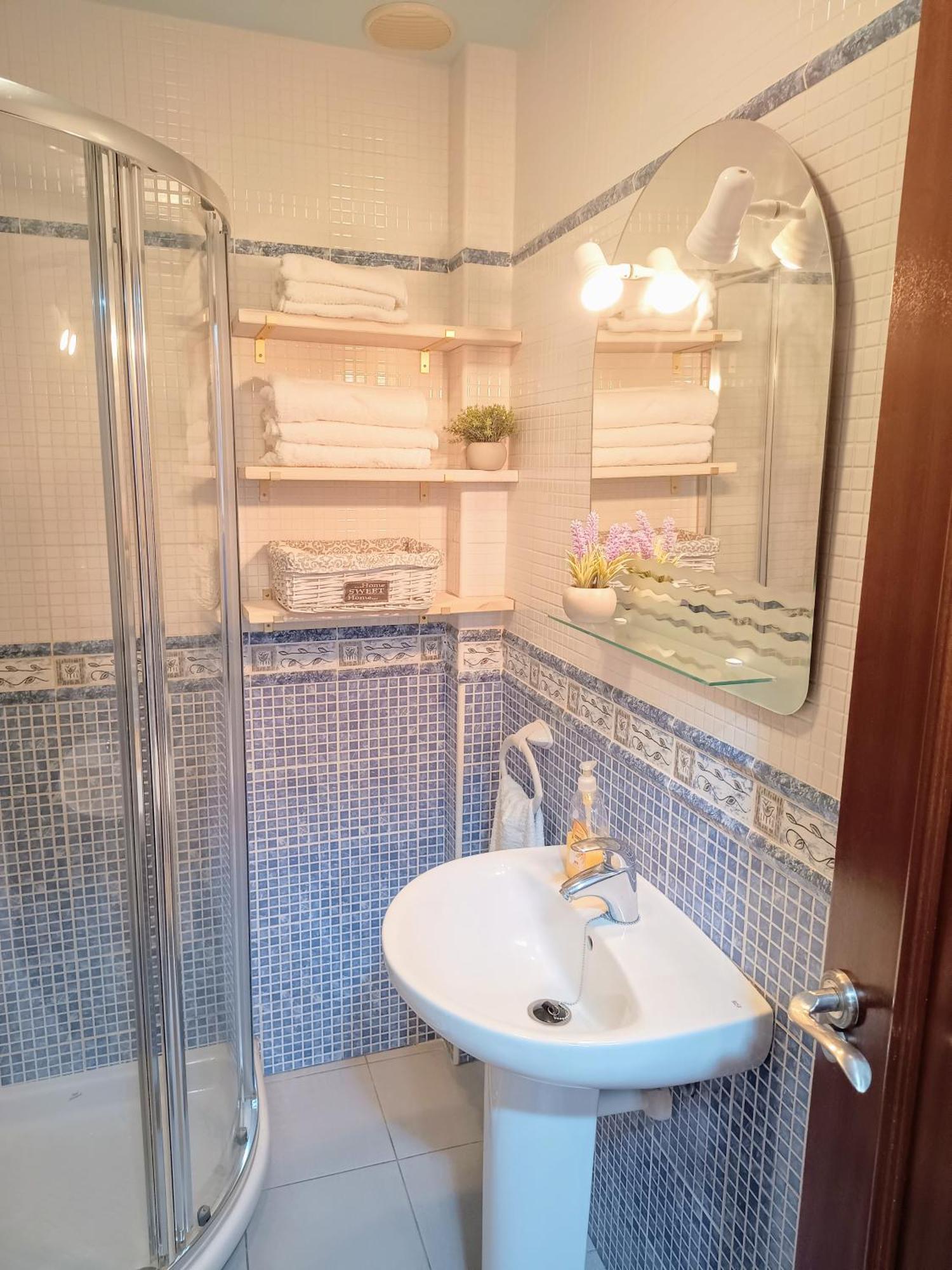 Beneharo En Apartamento *