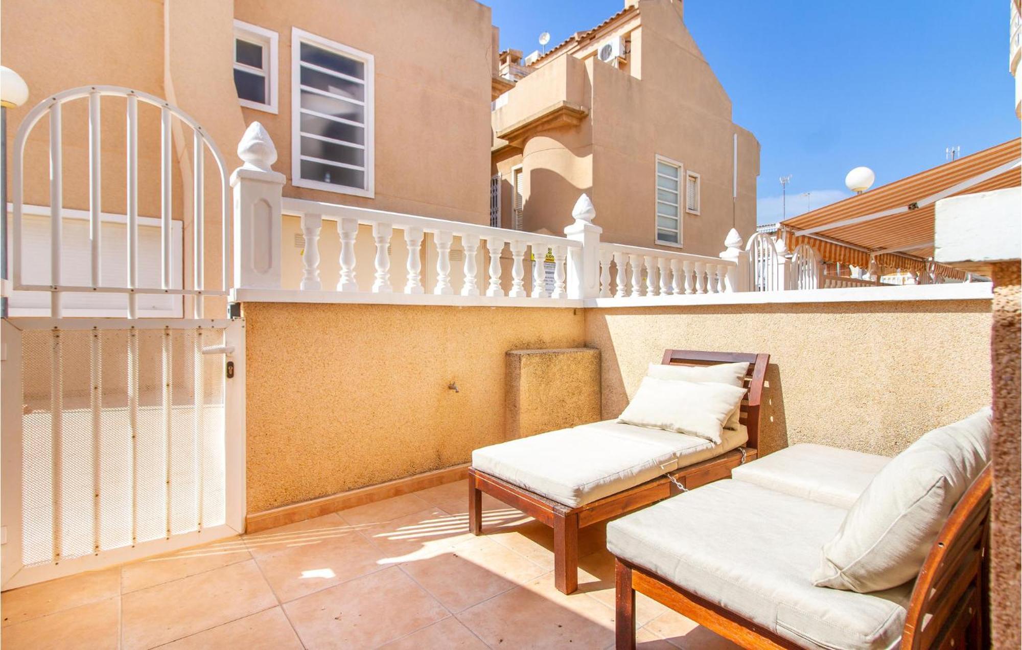 2 Bedroom Lovely In Holiday home *