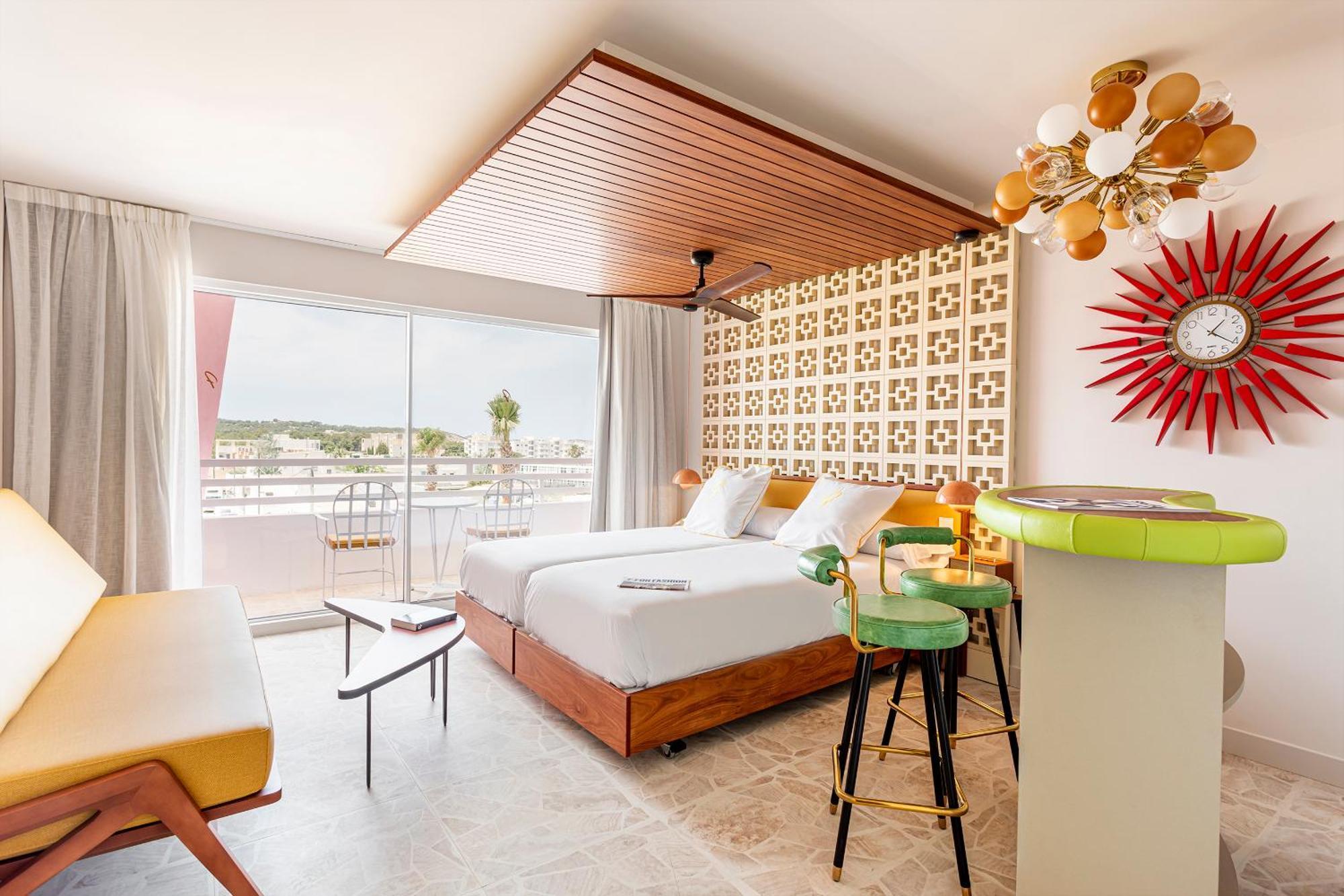 Hotel Felices Ibiza 4*