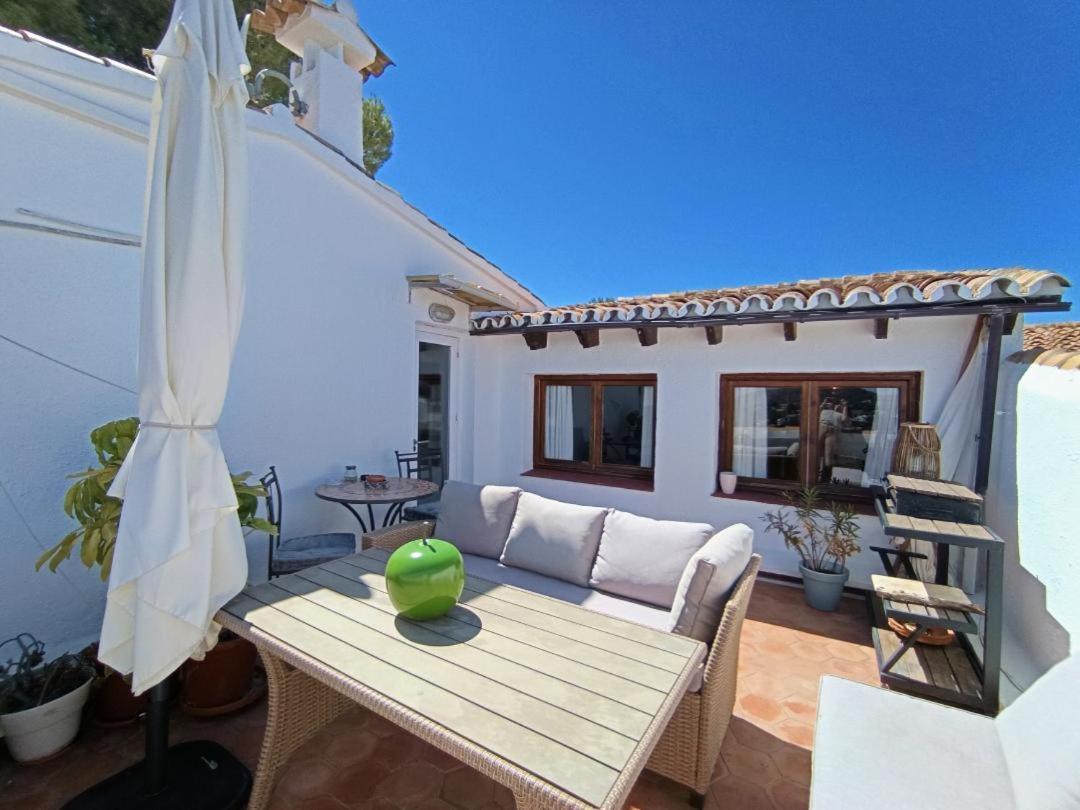 Atico-penthouse En Moraira Con Vistas Al Mar Apartment Teulada