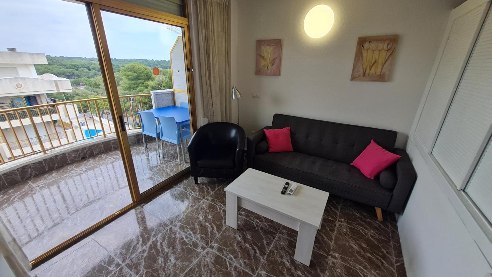 Apartamento Con Piscina En