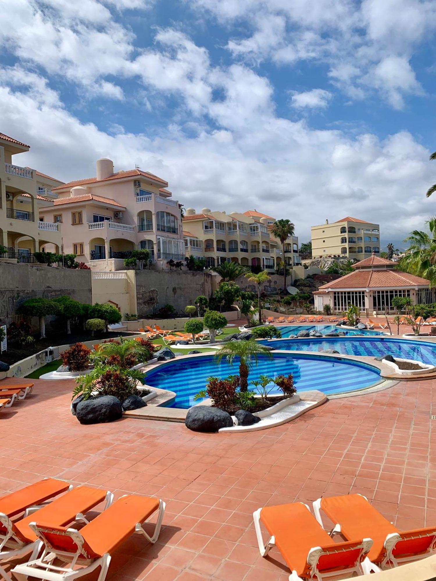 Ocean & Golf Vista Retreat Apartment *