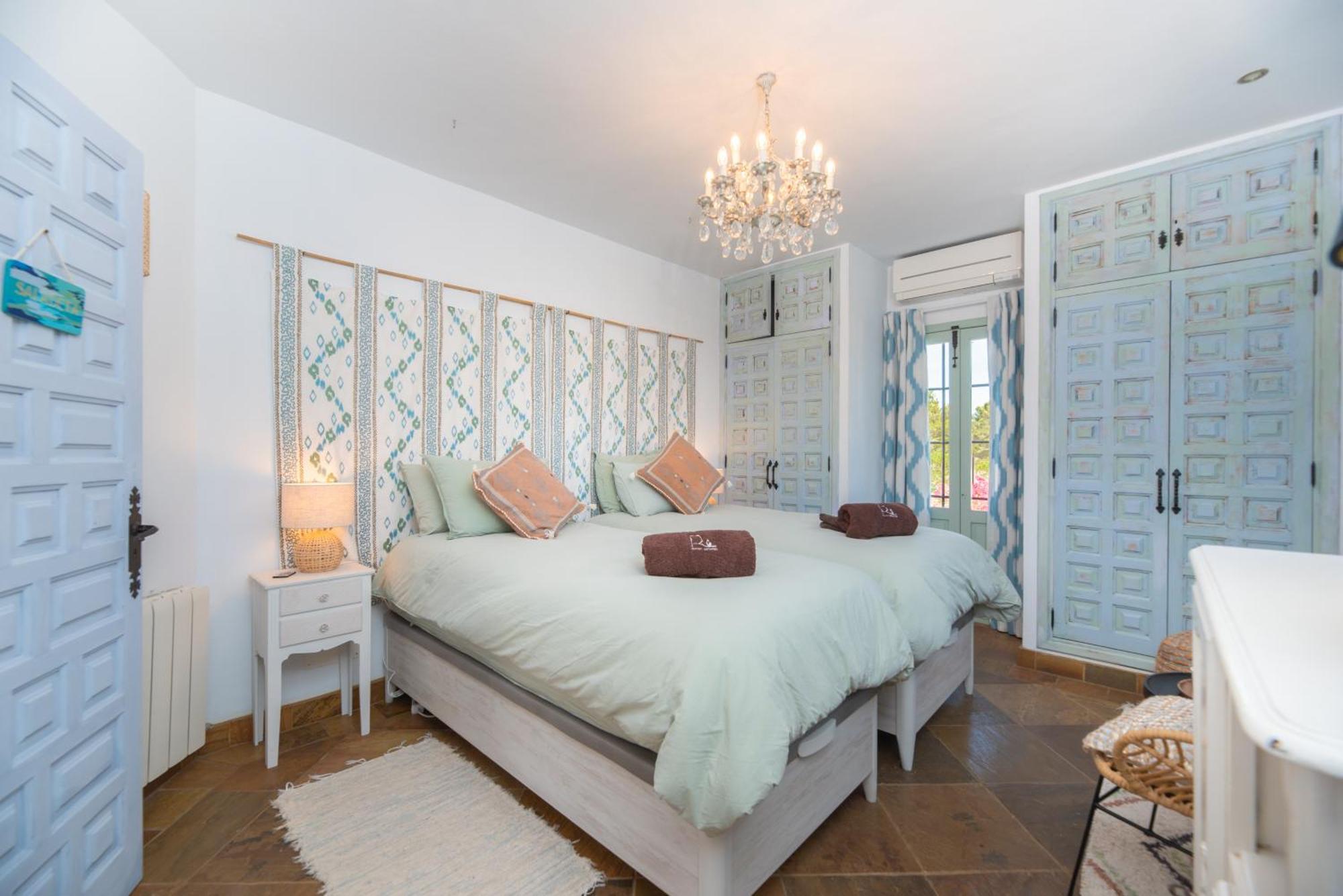 Verru Villa San Antonio Abad