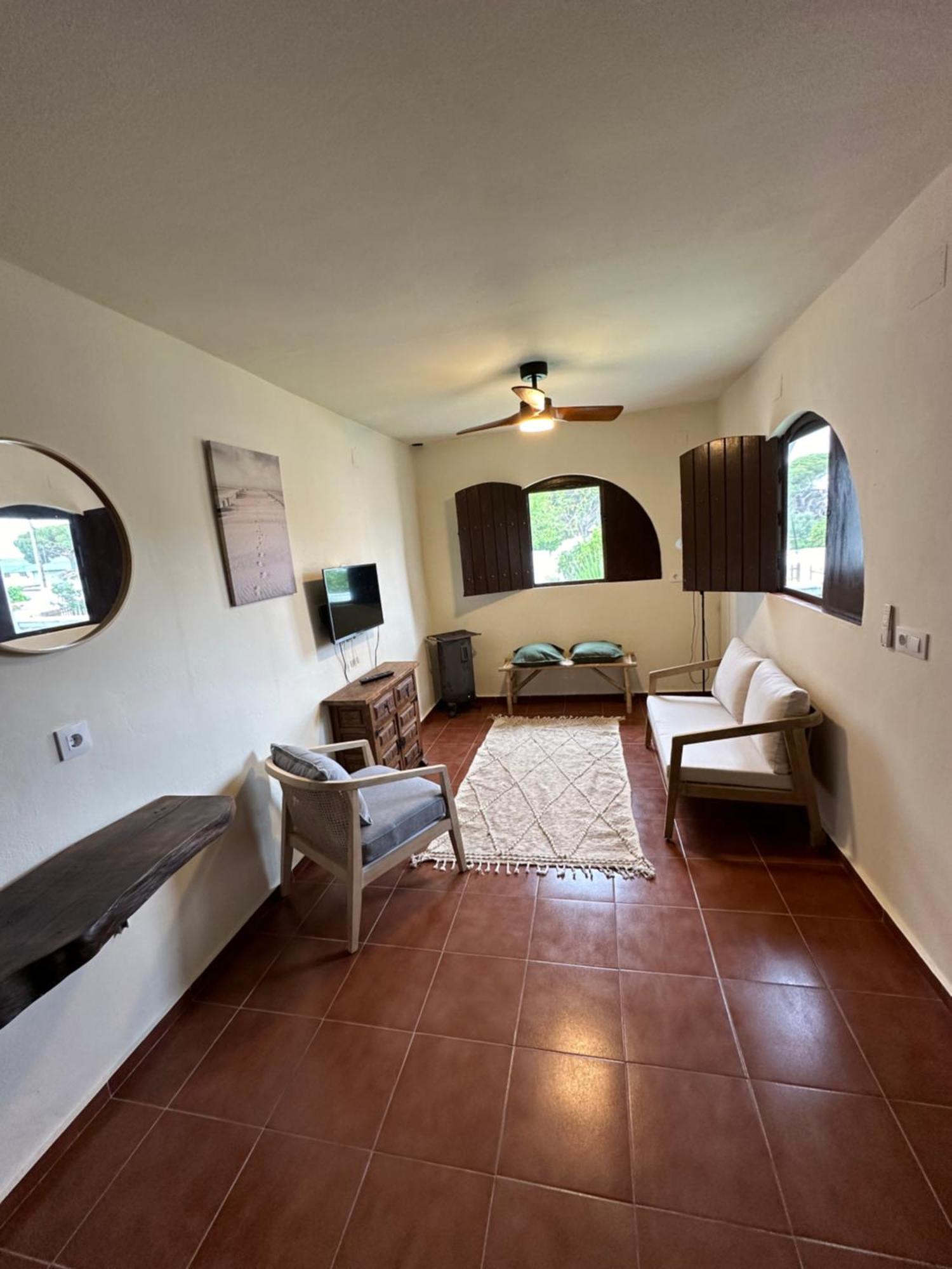 Paraiso De La Luz 7 Bedrooms, Swimming Pool & 4 Bathrooms * Cadiz