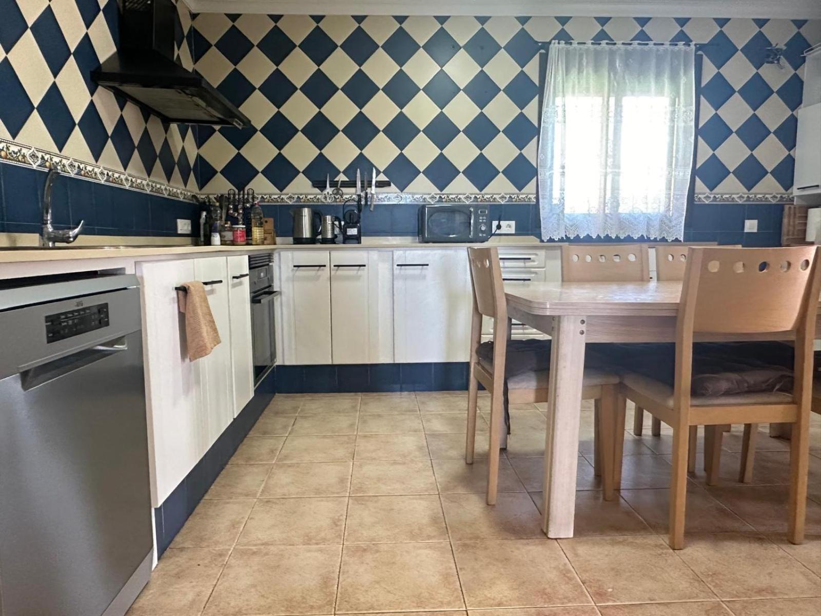 Paraiso De La Luz 7 Bedrooms, Swimming Pool & 4 Bathrooms Cadiz