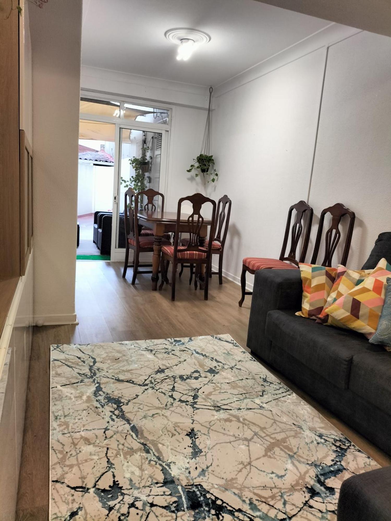 Apartamento Precioso Con Patio *